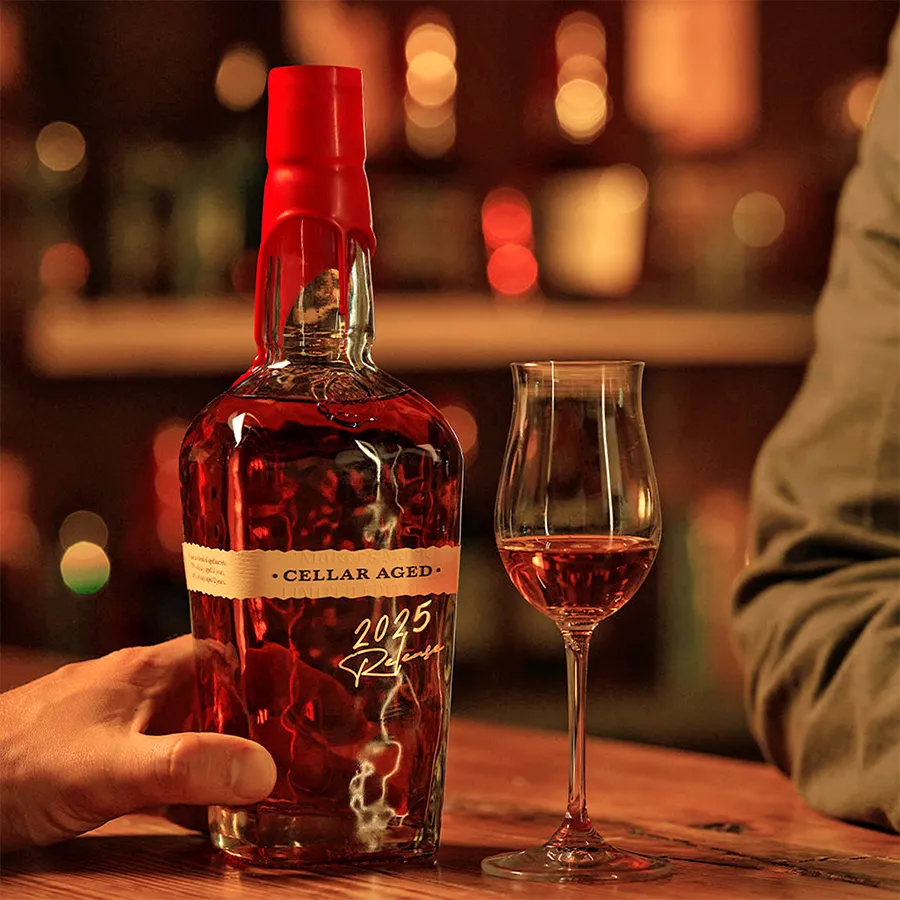 Maker's Mark Cellar Aged Bourbon Whisky CGI Lifestyle